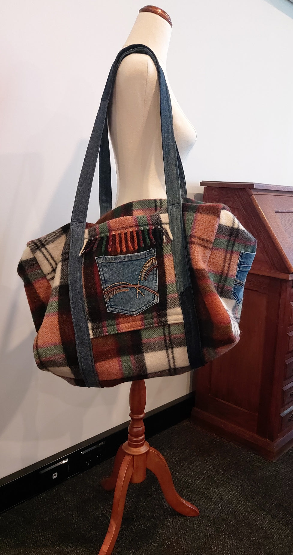 Weekend Bag - Tartan with Fringe