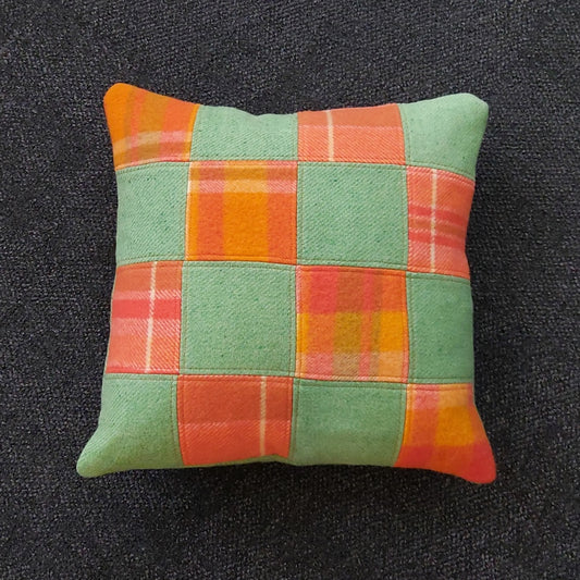 Cushion - Orange/Green